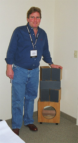 Steve Lauerman and Castle Compact speakers.jpg (37081 bytes)