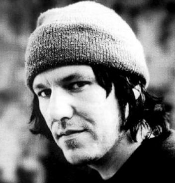 http://www.pigeonsandplanes.com/wp-content/uploads/2010/03/elliottsmith.jpg