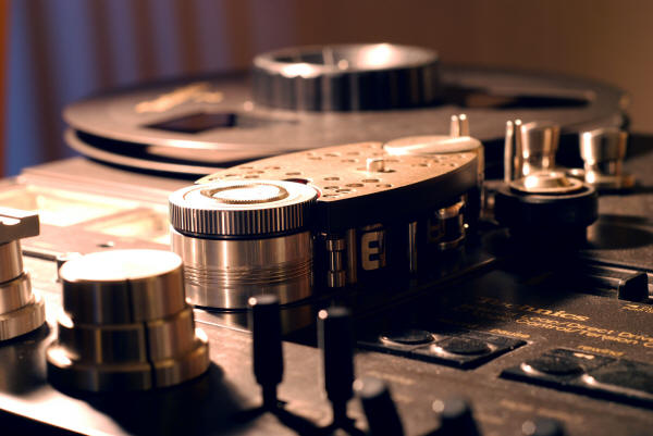 Technics 1500 reel-to-reel deck