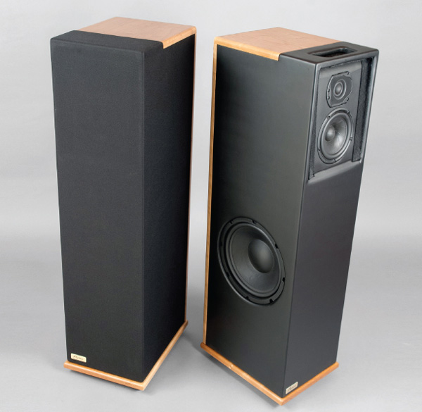 chapman T8 loudspeakers