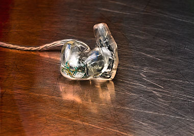 Tralucent Audio 1plus2s IEM