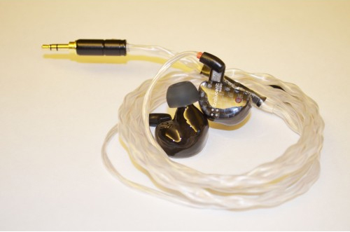 Tralucent Audio 1plus2s IEM