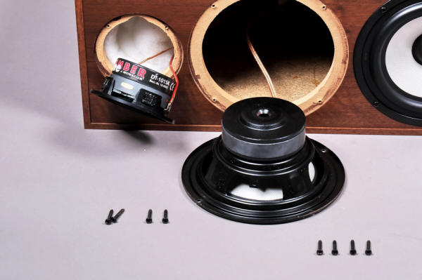 monitor audio mr4 price