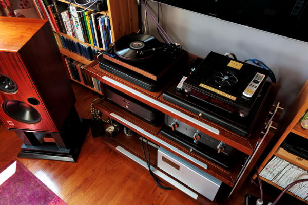 The Funk Firm Little Superdeck Turntable + F5 Arm