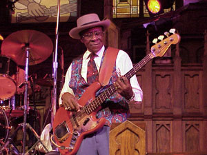 BobStroger.jpg (27343 bytes)
