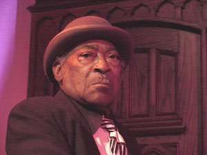 HenryGray.jpg (15213 bytes)