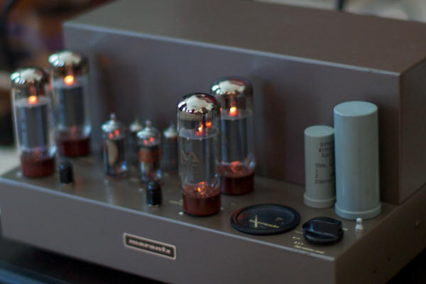 McIntosh MC240 stereo