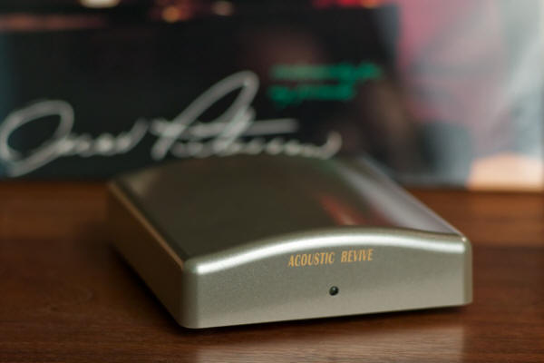 acoustic revive rr777