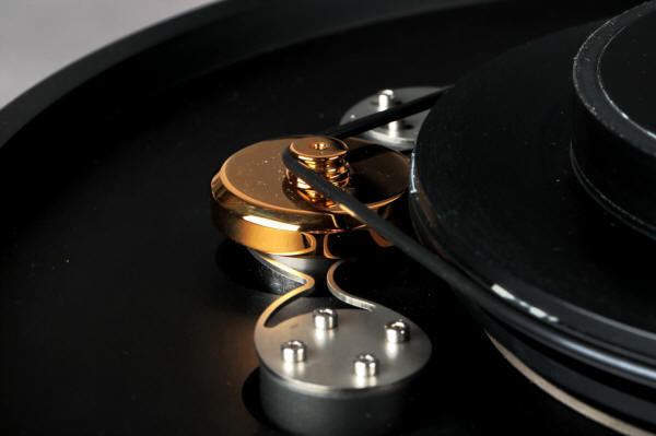 Thales TTT Compact Turntable, Levi-Base, and Simplicity Mk2 Tonearm