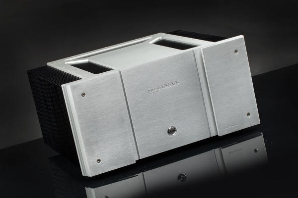 Abyssound's ASP-1000 Preamplifier and ASX-2000 Amplifier