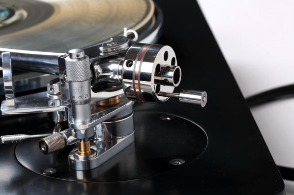 PTP Audio SOLID9 Audiomods SERIES FIVE Turntable and Tonearm