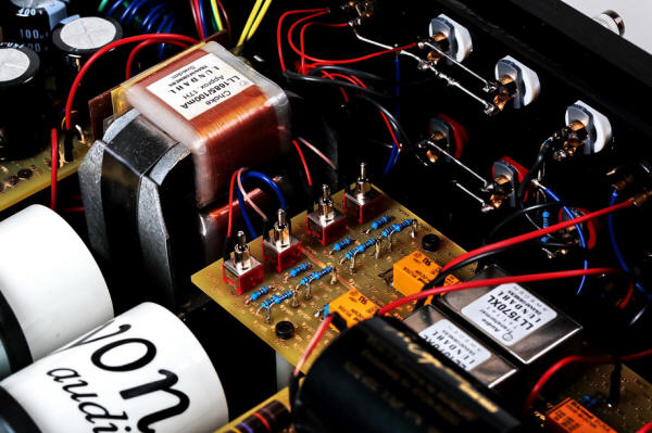 Ayon Audio SPHERIS III LINESTAGE